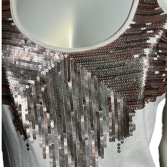 Express White Ribbed Tank Top Silver Sequin Cascade Detail Scoop Neck Size L - Picture 9 of 10